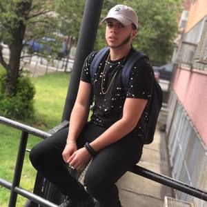 Meet your Posher, Çårløs